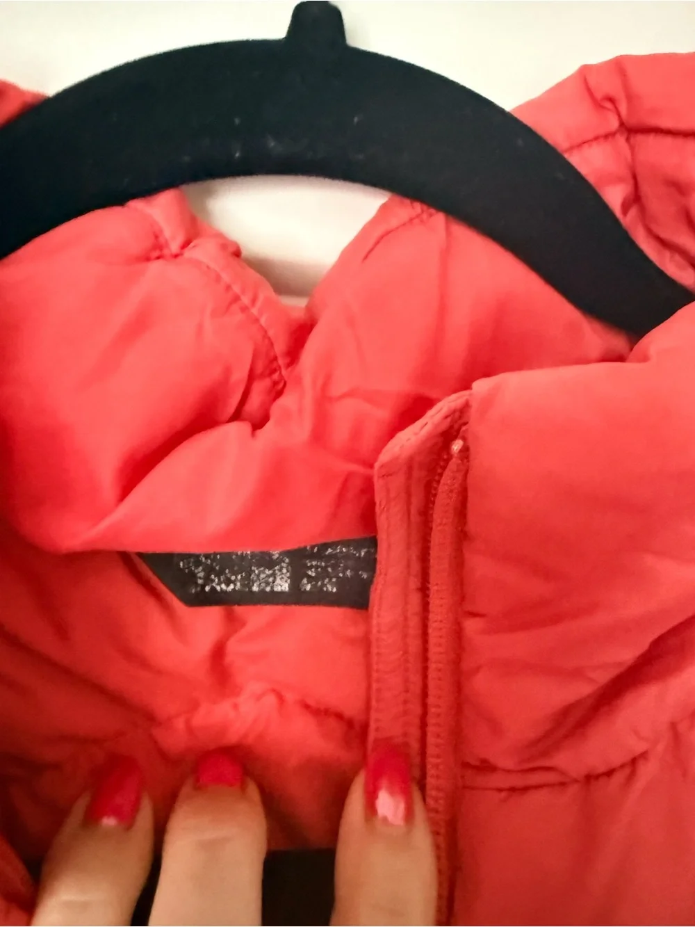 Women’s The North Face Pink Vest M - Picture 2 of 3